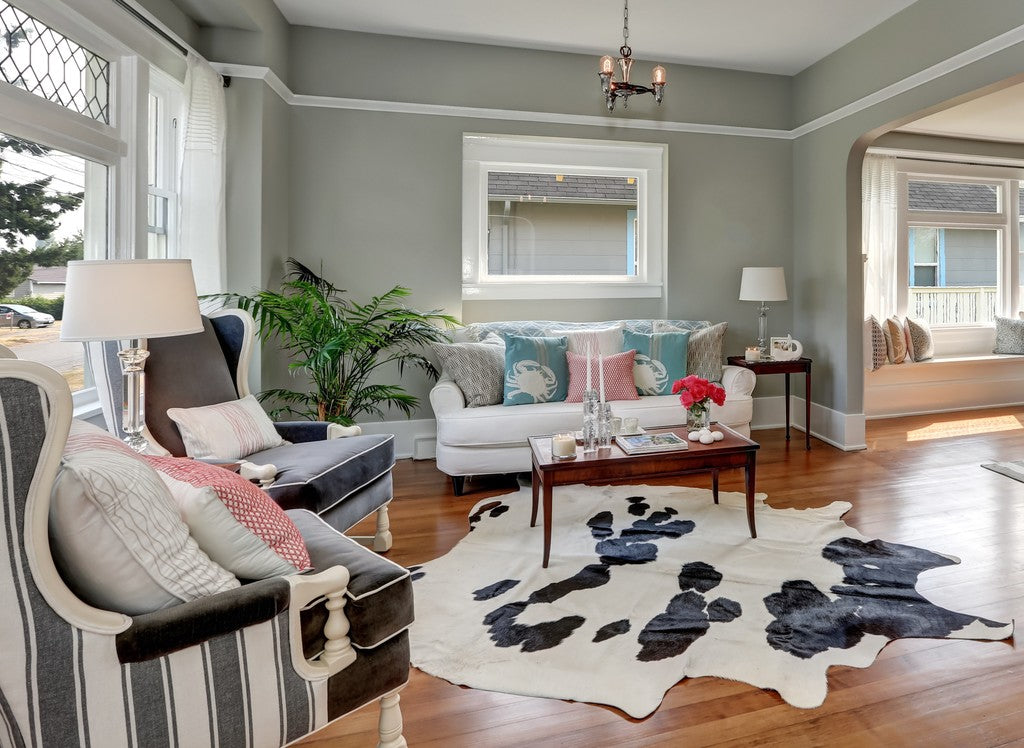 Black and White Cowhide Rug
